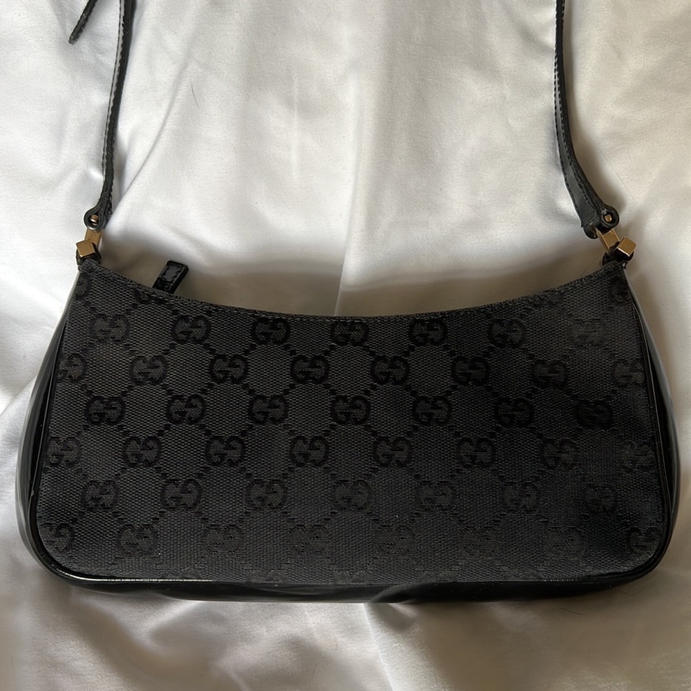 SOLD Vintage Gucci Black Monogram Pochette - Picture 4 of 14